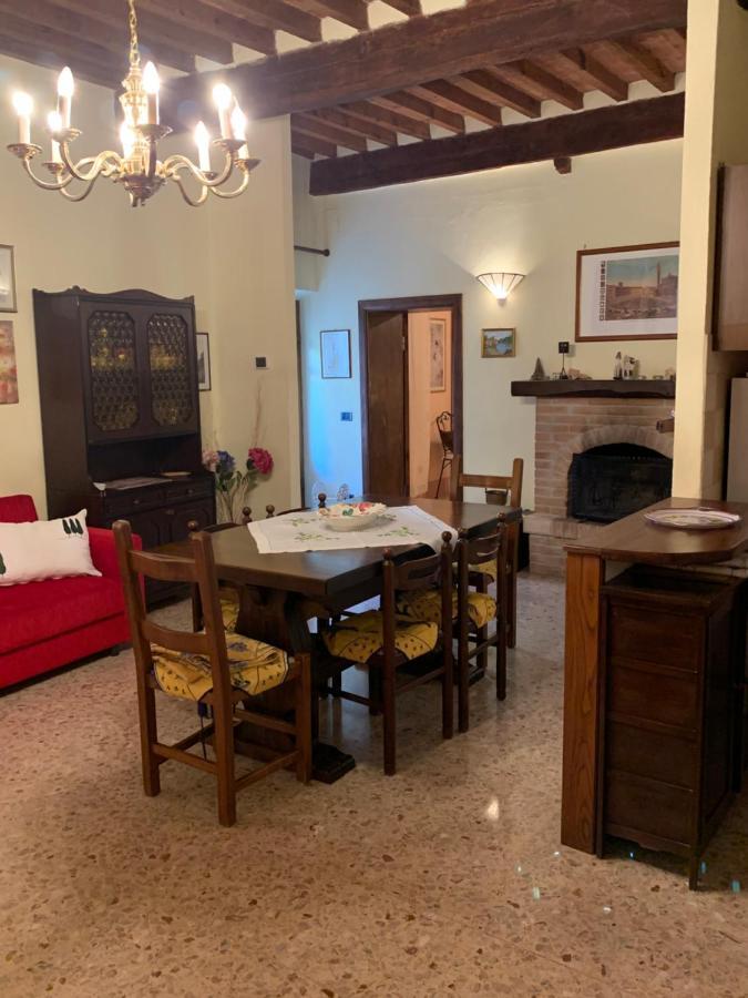 Casa Del Capitano Rocca D'Orcia Apartman Castiglione dʼOrcia Kültér fotó